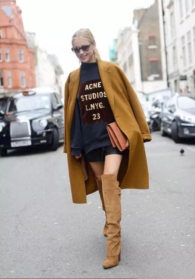 女人别老买黑色这4种颜色更高级知性优雅九游会j9入口登录新版不管长靴还是短靴(图6) 女人别老买黑色这4种颜色更高级知性优雅九游会j9入口登录新版不管长靴还是短靴(图6)